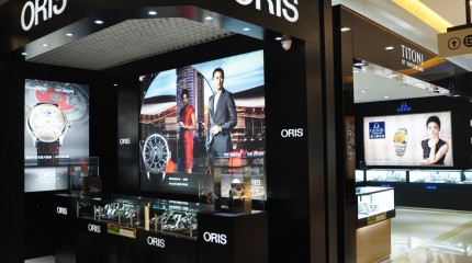  西夏萬(wàn)達(dá)百貨巍雅斯名表城隆重開(kāi)業(yè)，全新亮相